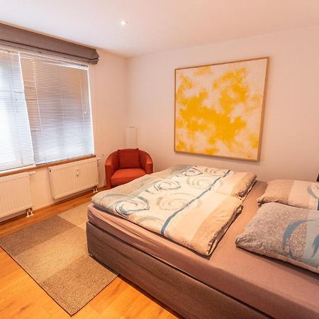 Designer Unterkunft In 15. Jahrhundert Altbau 75 M² Fuer Max. 4 Personen Apartment Eltville am Rhein Exterior foto