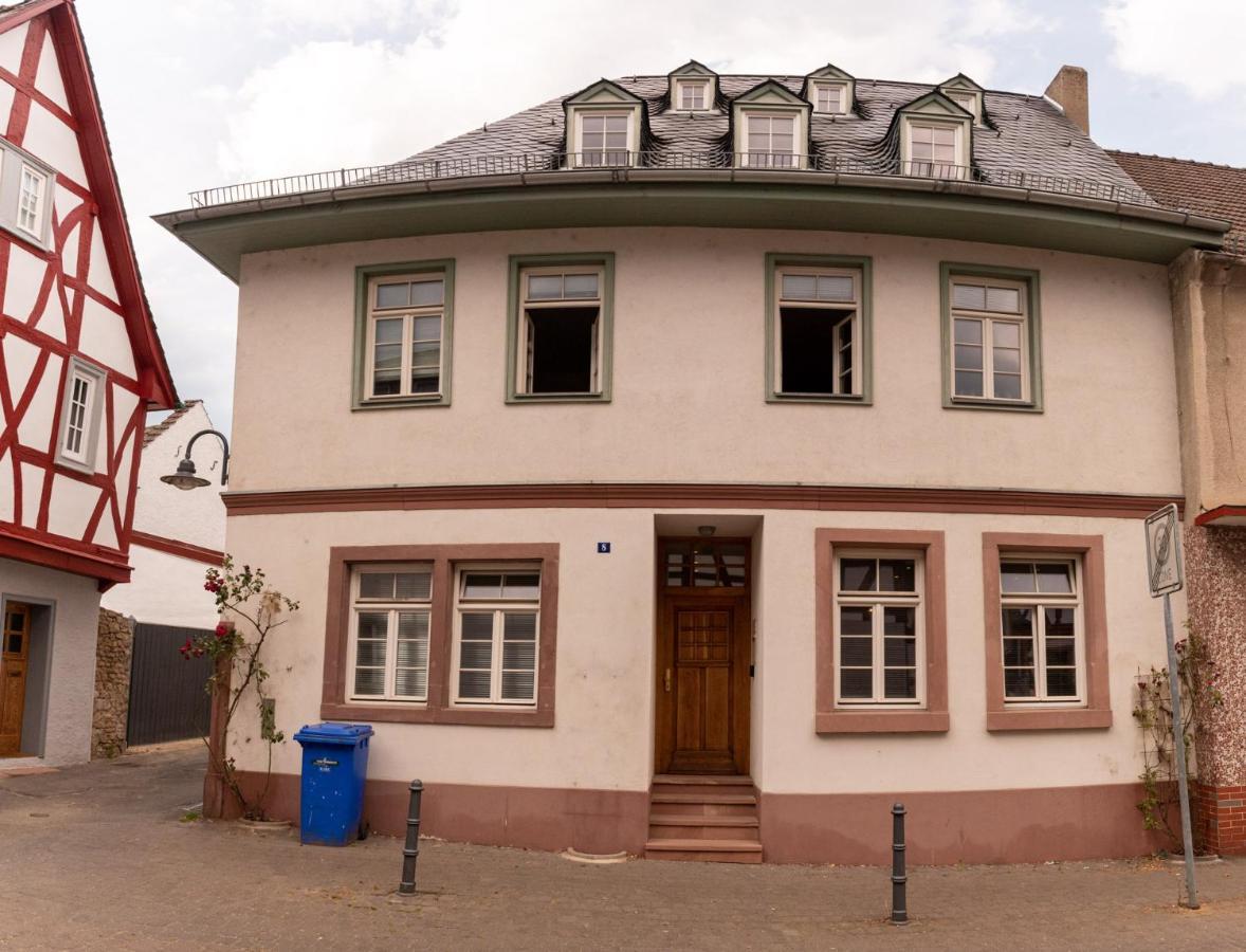 Designer Unterkunft In 15. Jahrhundert Altbau 75 M² Fuer Max. 4 Personen Apartment Eltville am Rhein Exterior foto
