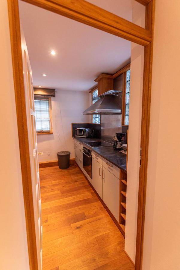 Designer Unterkunft In 15. Jahrhundert Altbau 75 M² Fuer Max. 4 Personen Apartment Eltville am Rhein Exterior foto