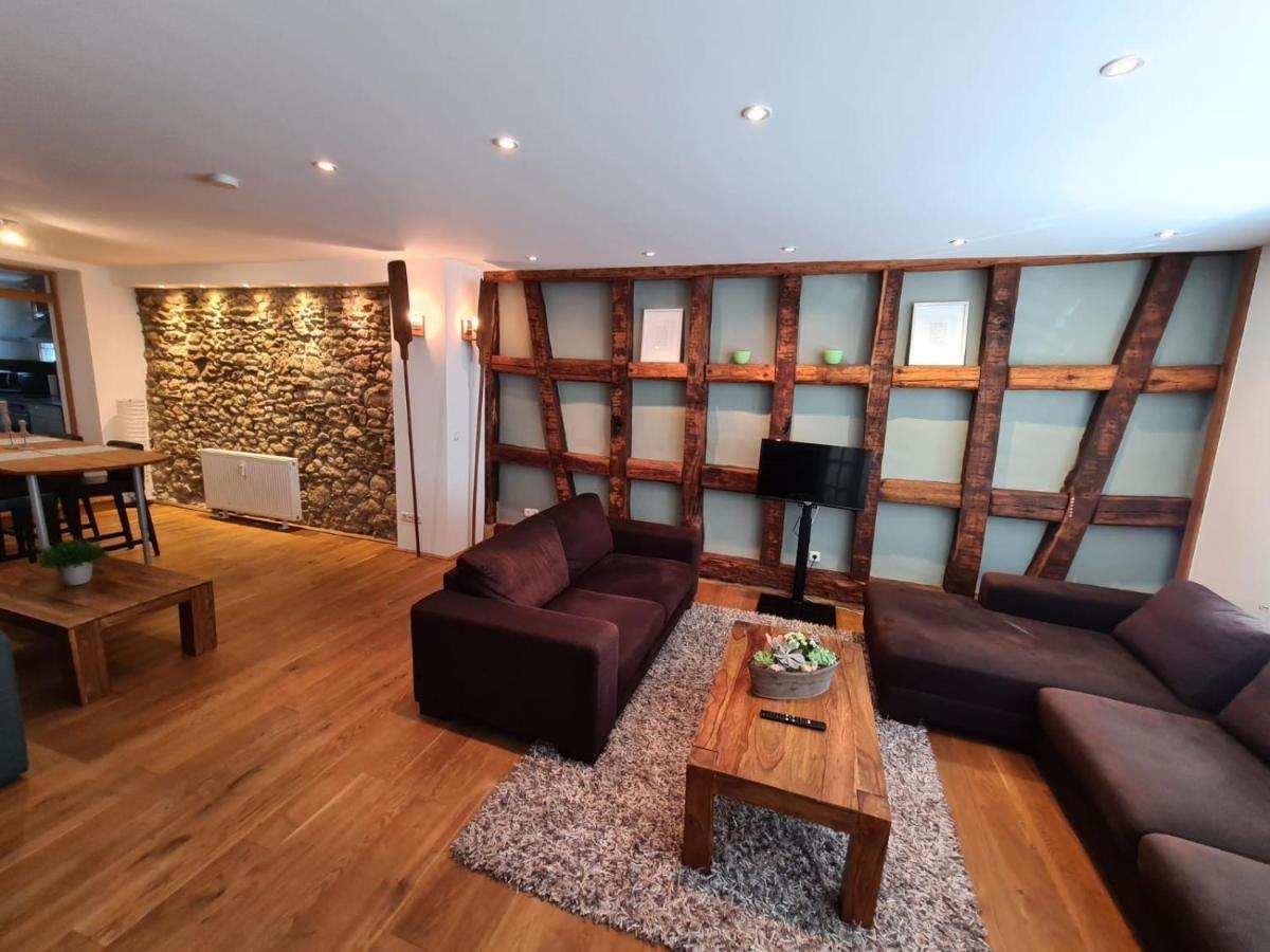 Designer Unterkunft In 15. Jahrhundert Altbau 75 M² Fuer Max. 4 Personen Apartment Eltville am Rhein Exterior foto
